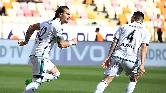 Yeni Malatyaspor- Konyaspor l MAÇ SONUCU  I (2-3)