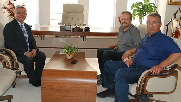 Yeni Meram'a 70'nci yıl ziyaretleri devam ediyor