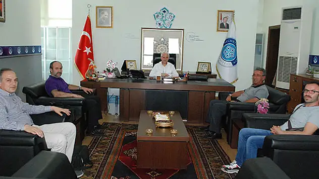 Yeni Meram'dan Rektör Zorlu'ya ziyaret