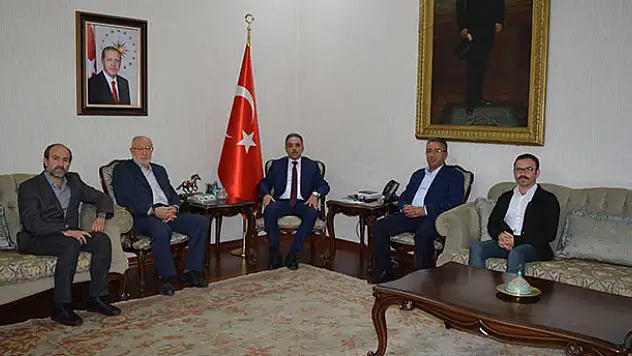 Yeni Meram Gazetesi'nden Konya Valisi Toprak'a ziyaret