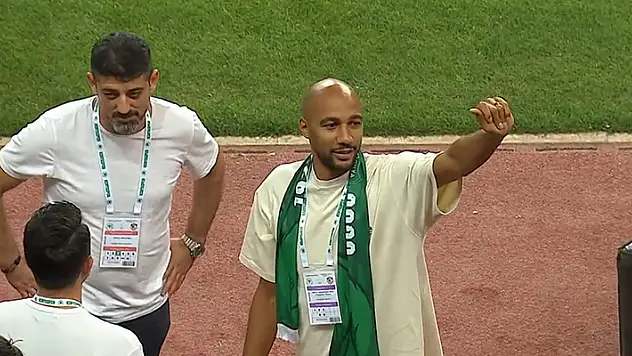 Yeni transfer Nzonzi'ye sevgi seli

