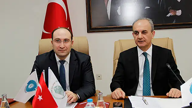 Yenilenebilir enerji için protokol imzalandı