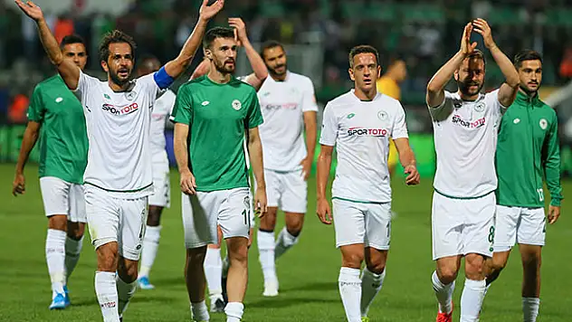 Yenilmez Armada