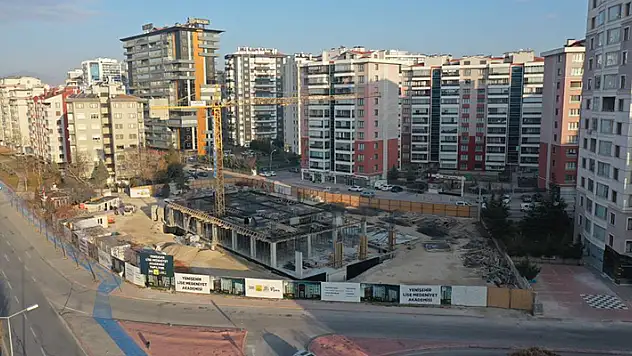 Yenişehir Sosyal Tesisi ve Lise Medeniyet Akademisi hızla yükseliyor
