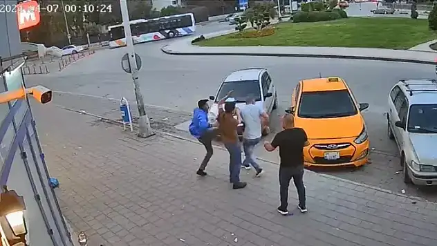Yer: Adana! 'Neden yan bakıyorsun?' dayağı
