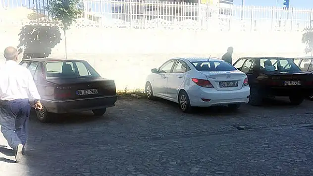 Yer: Konya! Kendi otomobilinin benzerine bindi, polis arayınca yanlışı fark etti