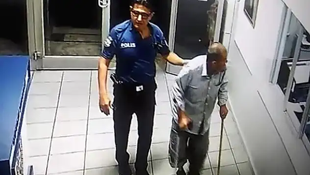 Yer: Konya... Parasını kaybeden yaşlı adama polis şefkati