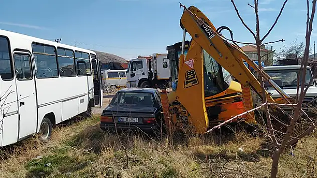 Yer: Konya! Yediemin otoparkına çekilen araca 7 yıl sonra 25 bin lira otopark faturası çıktı