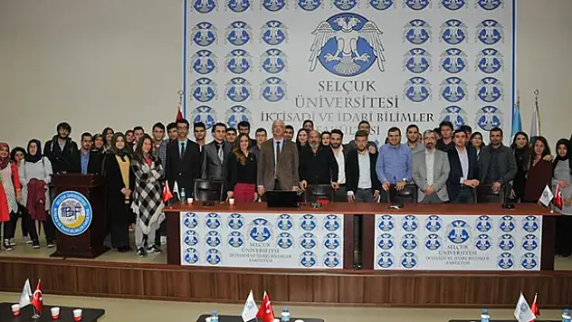 Yerel Yönetim Reformları Selçuk'ta Masaya Yatırıldı