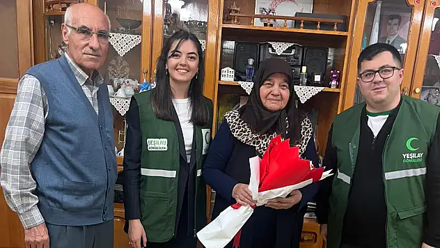 Yeşilay Konya'dan şehit annelerine vefa