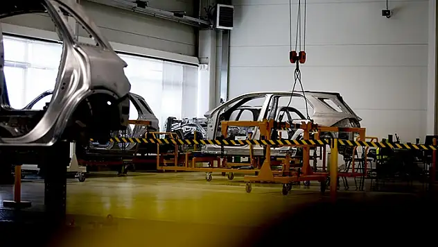 Yılın ilk 4 ayında otomotiv üretimi yüzde 1 azaldı
