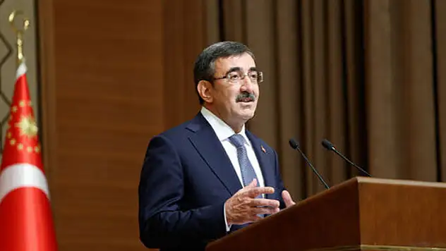 Yılmaz'dan yeni anayasa vurgusu 