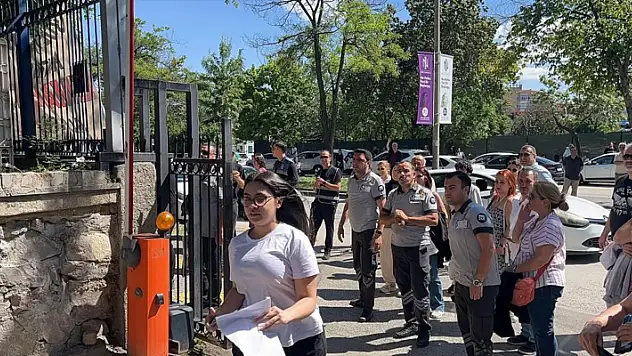 YKS'nin son oturumu YDT başladı
