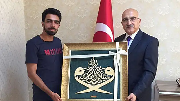 YKS üçüncüsünün tercihi ilahiyat fakültesi oldu