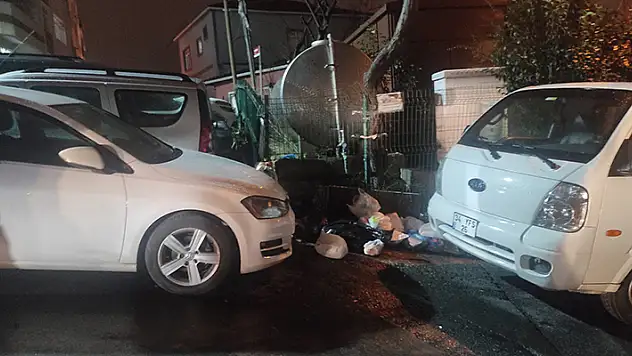 Yok böyle canilik! Sarıyer'de çöp poşetlerinin arasında yeni doğmuş bebek bulundu

