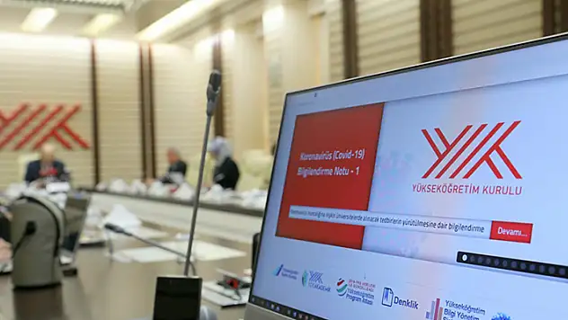 YÖK'ten yeni düzenleme! İlk 400 doğrudan denklik, ilk 1000 YKS şartı yok

