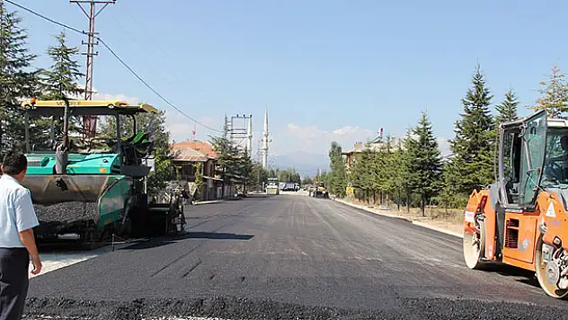 Yol çalışması bitince kurban kestiler