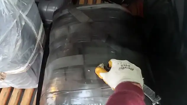 Yolcu otobüsündeki valizden 22 kilo esrar çıktı
