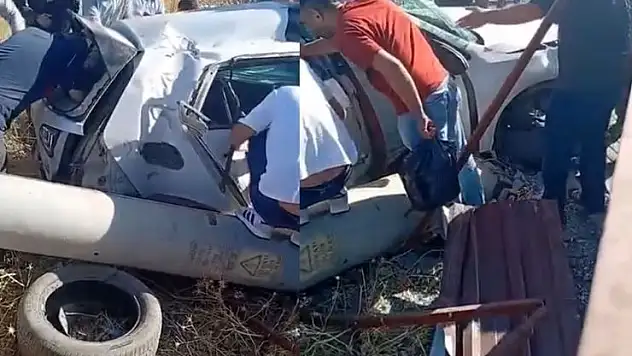 Yoldan çıkan araç bariyerlere ve direğe çarptı: 2 yaralı