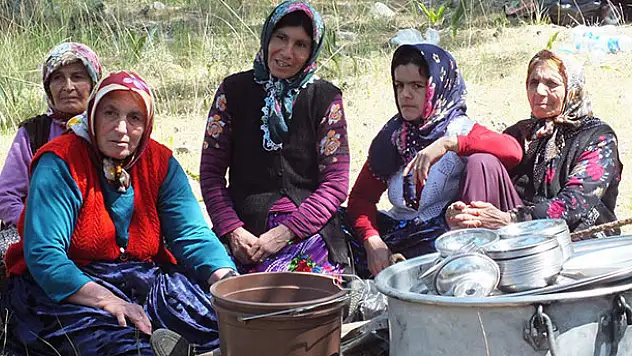 Yörüklerin Konya ve Karaman'a göçü başladı