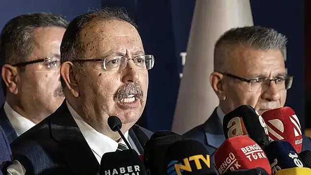 YSK Başkanı Yener: Sayın Recep Tayyip Erdoğan Cumhurbaşkanı olarak seçilmiştir
