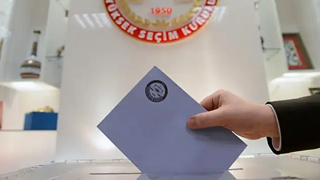 YSK kararını verdi! Aday olmak isteyenler istifa edecek