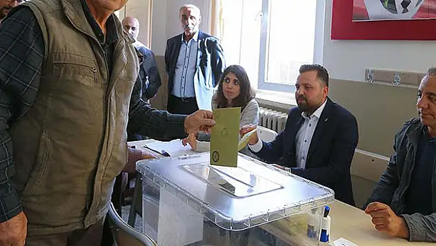 YSK'nın 'seçmen sayısı' kararı Resmi Gazete'de