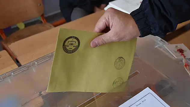 YSK, yerel seçimde bir sandıkta 350 seçmenin oy kullanmasını kararlaştırdı
