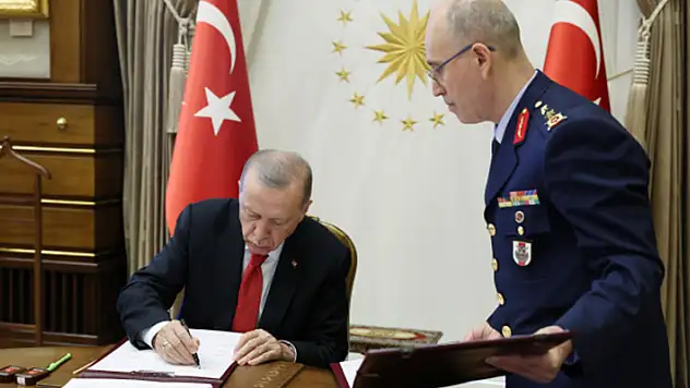 Yüksek Askeri Şura (YAŞ) kararları açıklandı