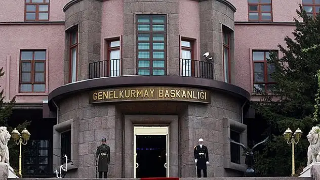 Yüksek gerilim hattındaki direğe bombalı saldırı