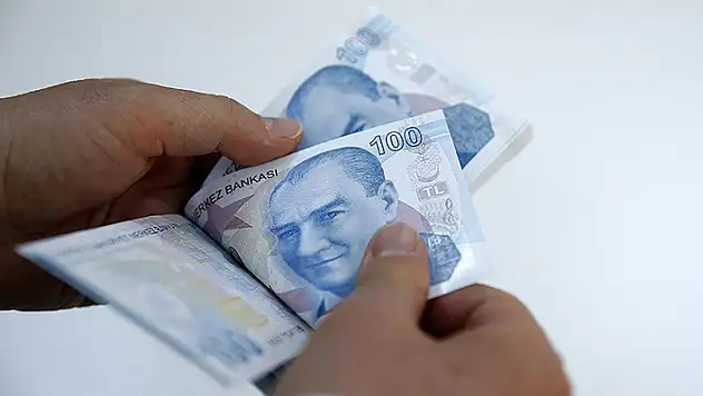 Yükseköğretim öğrencileri dikkat! Burs ve kredi başvuruları başladı
