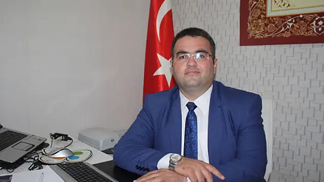 Yunak Belediye Başkanı  Abdullah Emre Demirhan, görevinden istifa etti