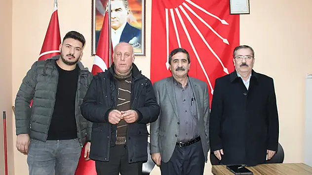 Yunak CHP İlçe Başkanı Parlaker, güven tazeledi