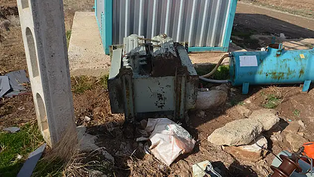 Yunak'ta elektrik trafosundan hırsızlık