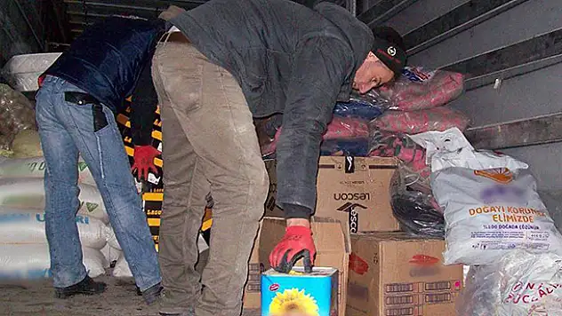 Yunak'tan Bayırbucak Türkmenleri'ne yardım