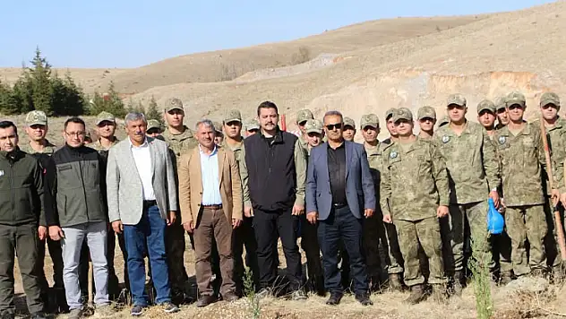 Yunak'ta 11:11 'Geleceğe Nefes, Yeşil Vatan'' etkinliği