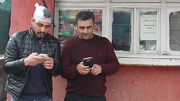 Yunan polisi tarafından darp edilen Konyalı genç: 'Baba ve iş aşkıyla gittik darbe yedik'
