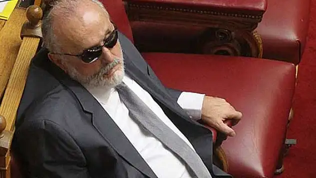 Yunanistan Sağlık Bakanı hastaneye kaldırıldı