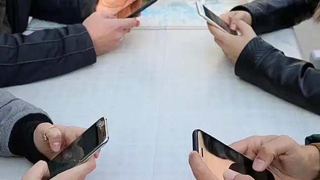 Yurt dışı telefon kullanım harcı 20 bin TL oldu