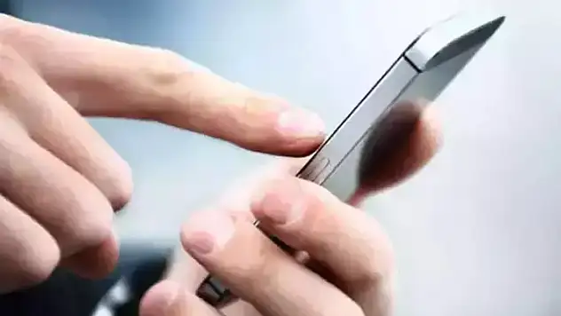 Yurt dışı telefonların kullanım süresi 180 güne çıkarılacak