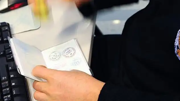 Yurt dışına çıkacaklara iyi haber! Harçlar sisteme yansıyacak
