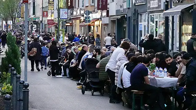 Yurt dışında 7,5 milyon Türk vatandaşı yaşıyor
