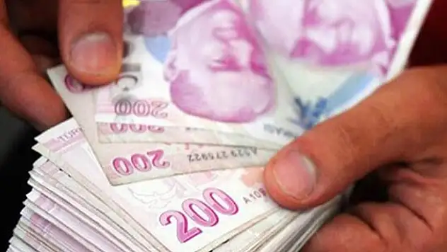 Yurt dışından 22 euroluk vergi muafiyeti kaldırıldı