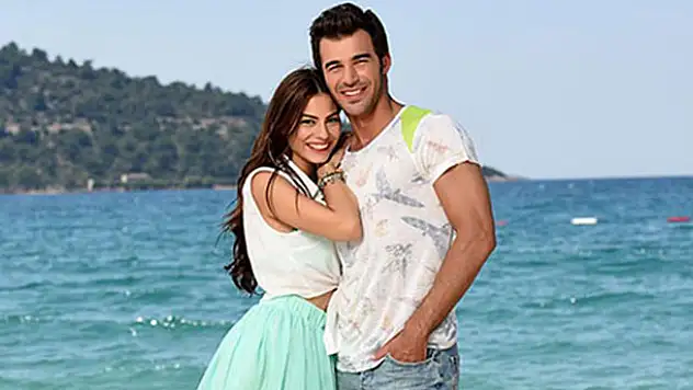 Yusun Çim ve Demet Özdemir ayrıldı!