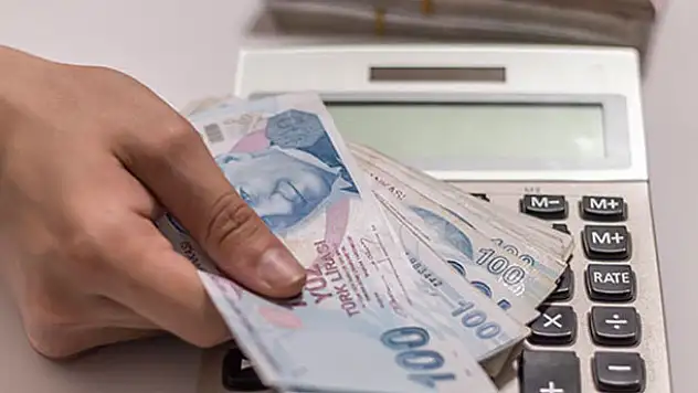 Yüz binlerce emekliyi ilgilendiren haber! Emekli maaşları...