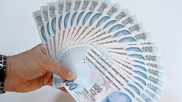 Yüz binlerce emekliyi ilgilendiriyor! Emekli olduktan sonra çalışanlar kıdem tazminatı alabilir mi?