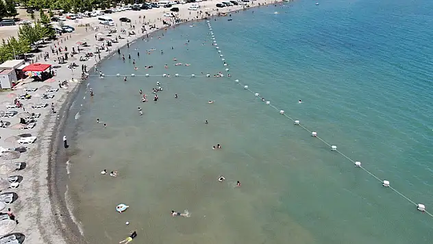 Yüzerken kalp krizi geçiren şahıs hayatını kaybetti