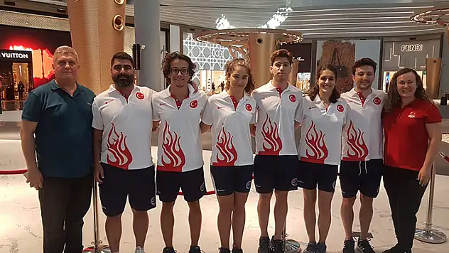 Yüzmede rota İslami Oyunlar
