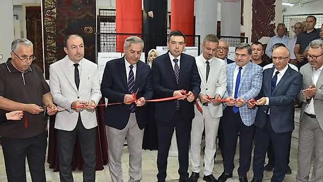 'Zamanın Kırıldığı Gece' Sergisi ziyaretçilerini ağırlıyor