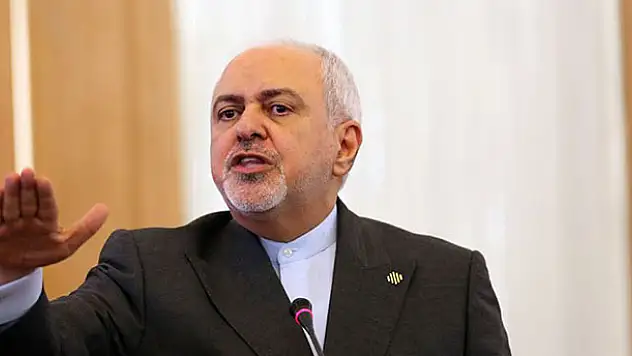 Zarif'ten Almanya, İngiltere ve Fransa'ya tepki